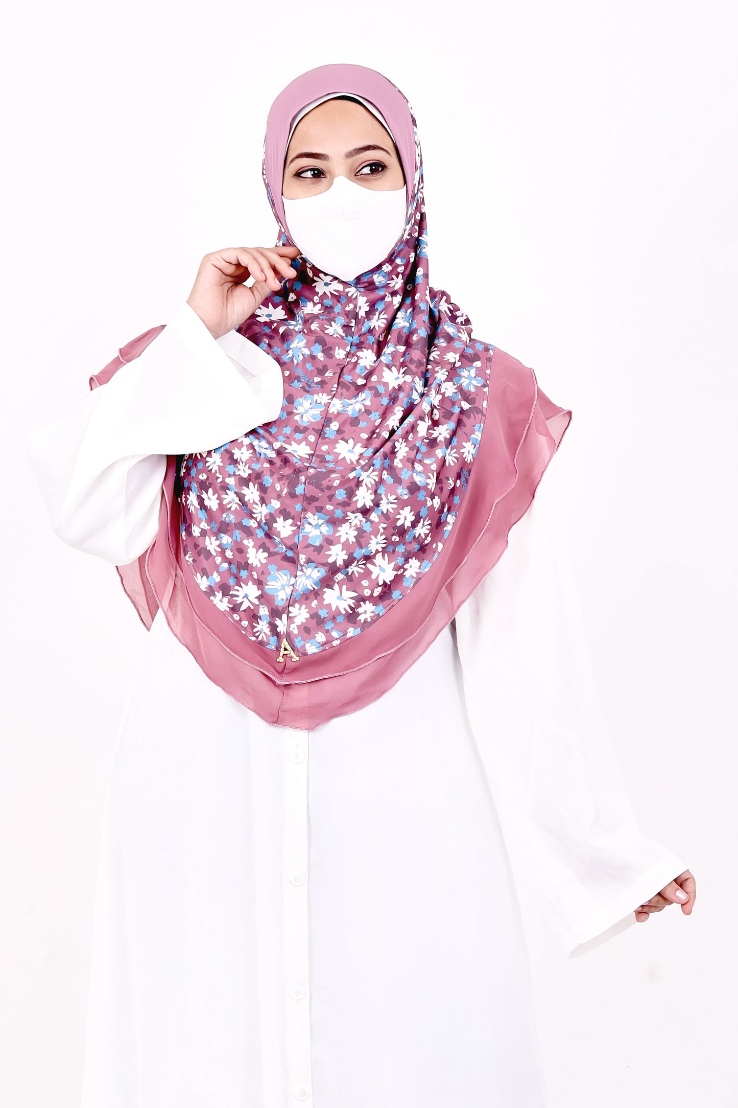 Malaysian Makhna (Pink & White Floral - Pink Border)